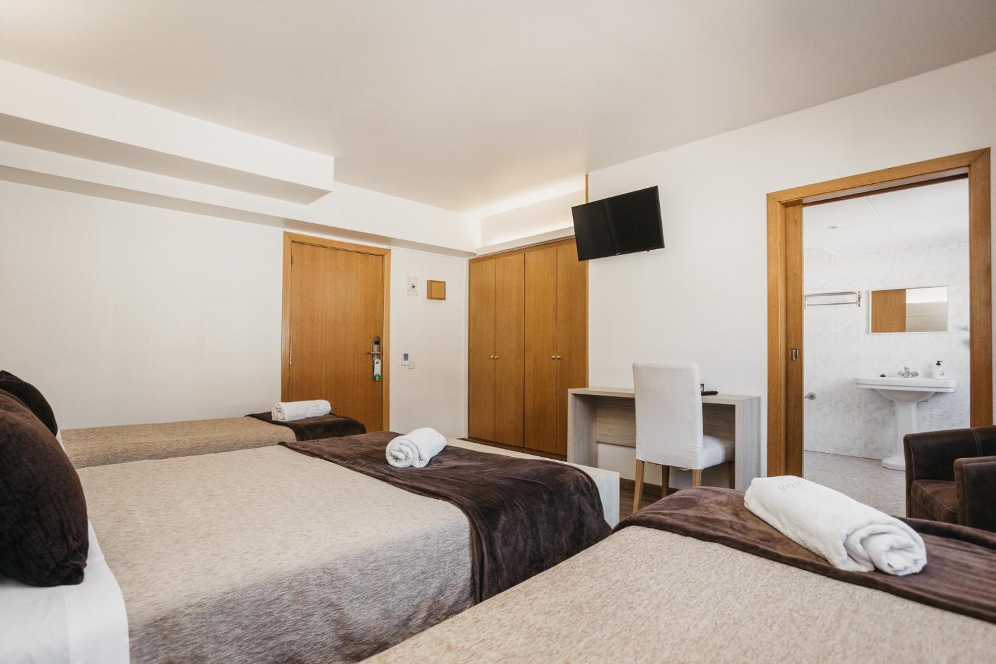 La Trobada Hotel Sport รีโปลล์ ภายนอก รูปภาพ