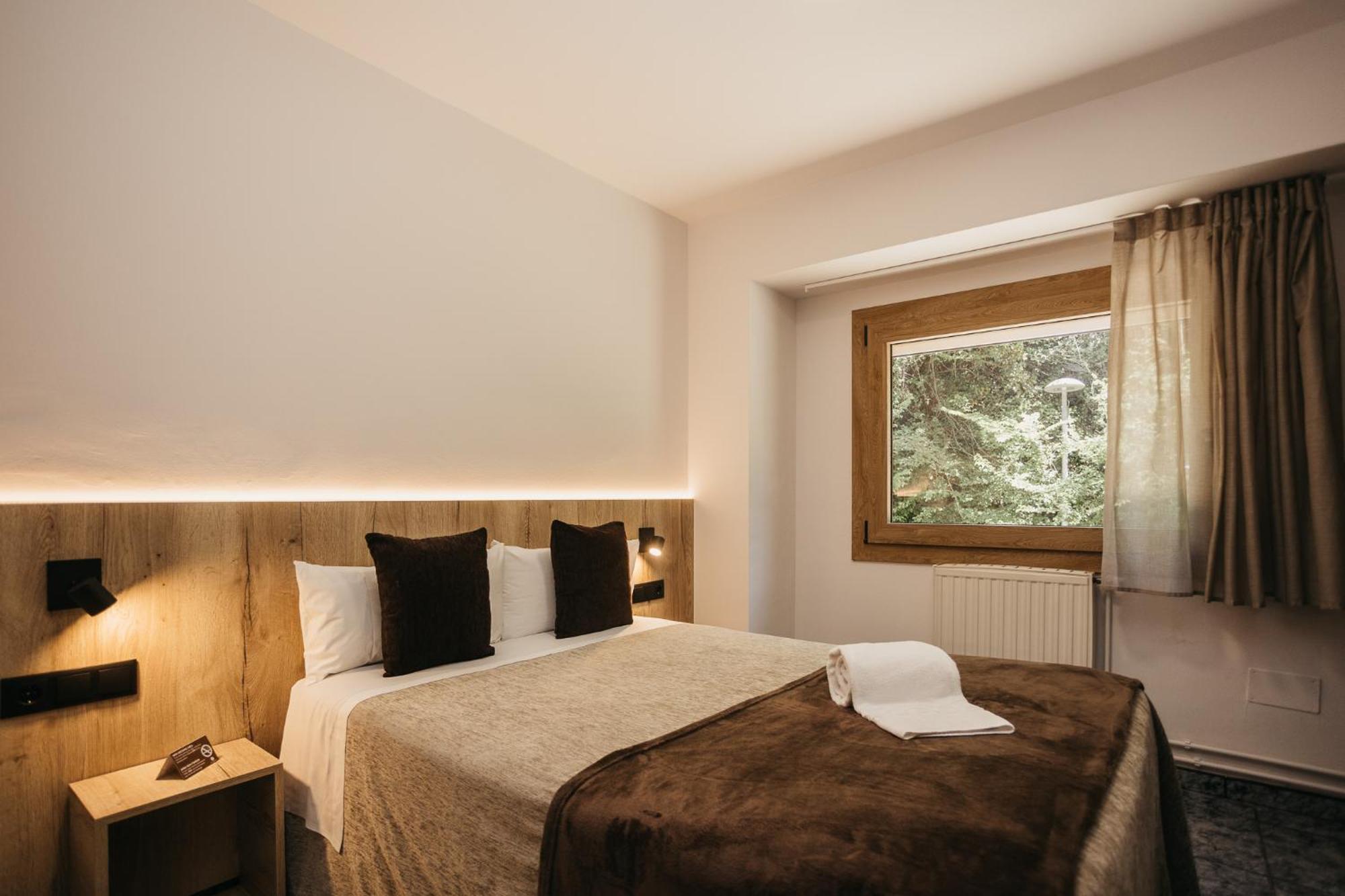 La Trobada Hotel Sport รีโปลล์ ภายนอก รูปภาพ