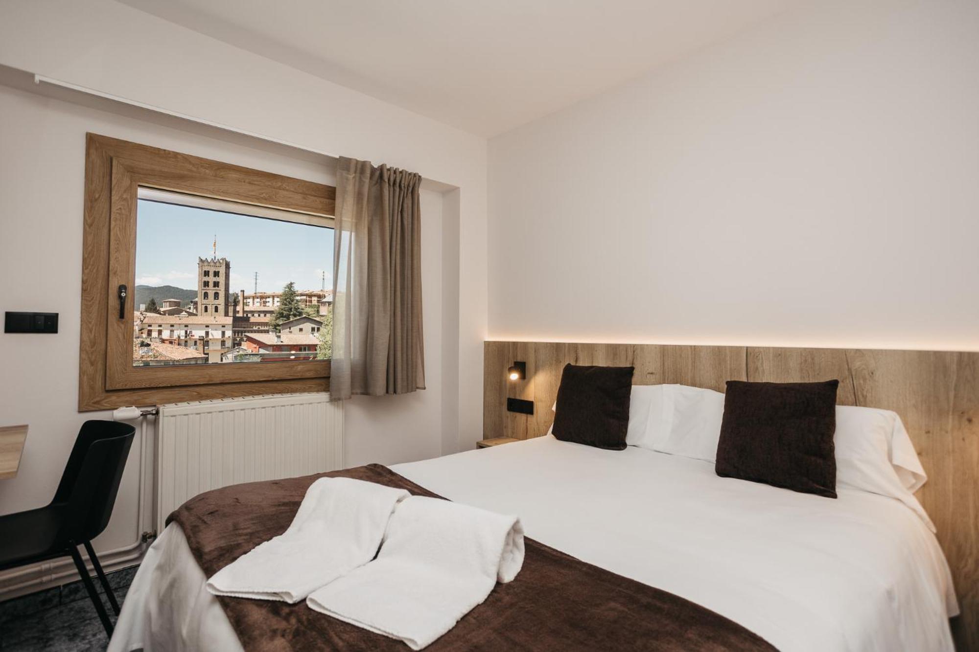 La Trobada Hotel Sport รีโปลล์ ภายนอก รูปภาพ